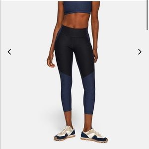 Outdoor voices 3/4 leggings